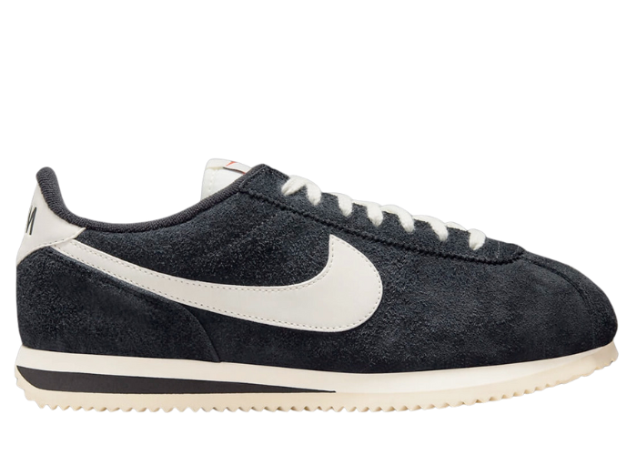 Nike cortez 2025 all suede